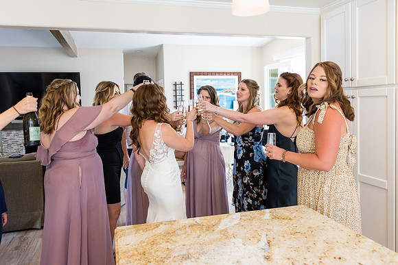 Icon Yacht Wedding Photos City Experiences Hornblower-117