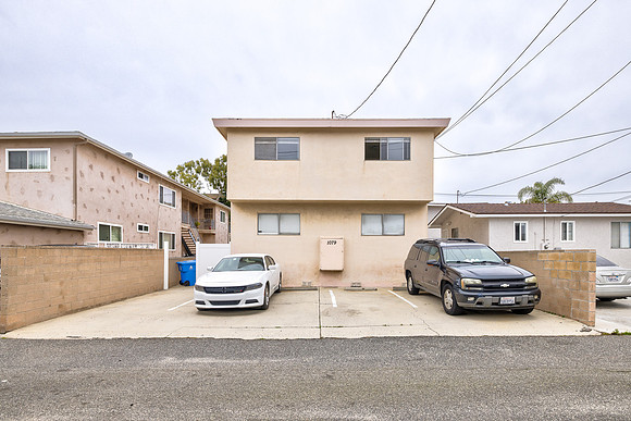 1079 W 25th St San Pedro Exterior-004