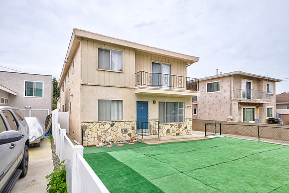 1079 W 25th St San Pedro Exterior-013