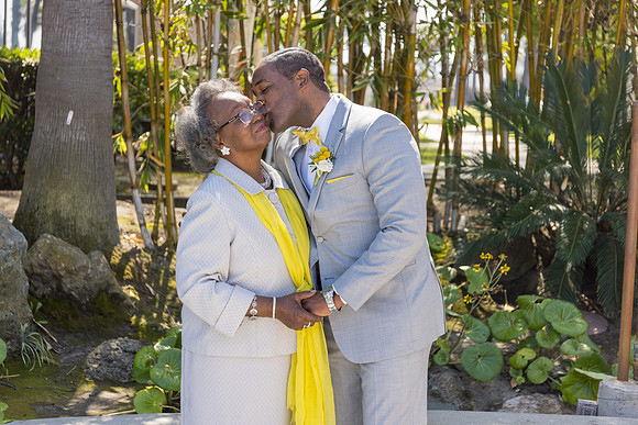 Wedding Photos Hotel Maya Long Beach-118