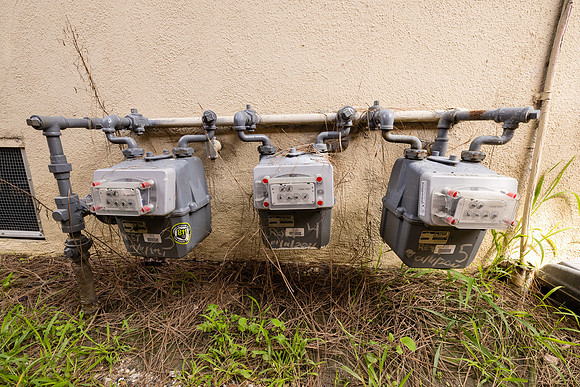 7234 S La Cienega Blvd- Exterior Meters-002
