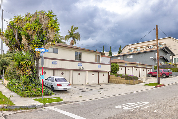 7234 S La Cienega Blvd- Exterior-060