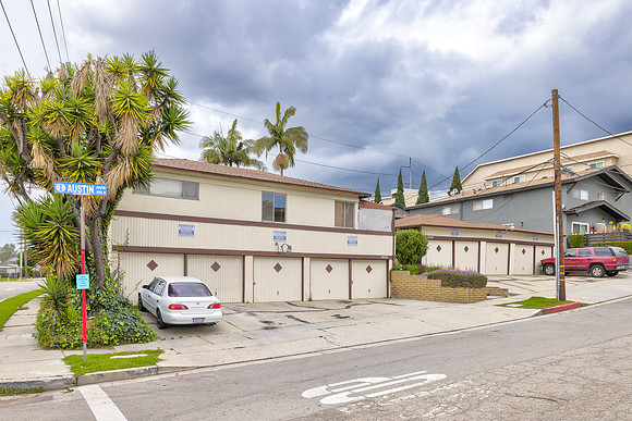 7234 S La Cienega Blvd- Exterior-061