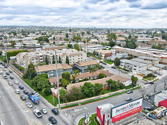 7234 S La Cienega Blvd-Drone-018