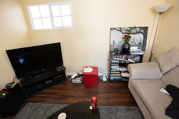 532 S Flower St-38