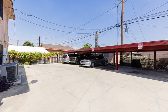 Exterior 1343 W 96th St-002