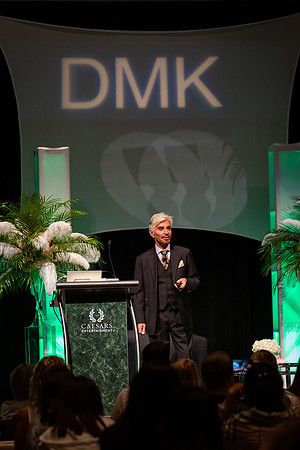 DMK World Of Confidence-595