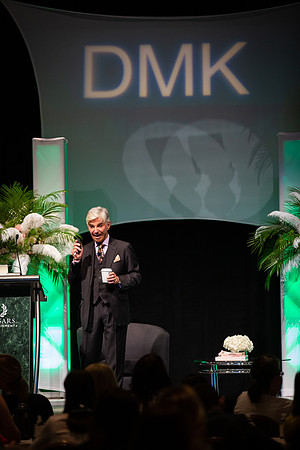 DMK World Of Confidence-636