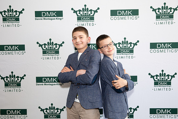 DMK World Of Confidence-264