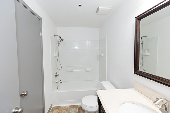 720 W 4th St - Real Estate Photographer Long Beach-18
