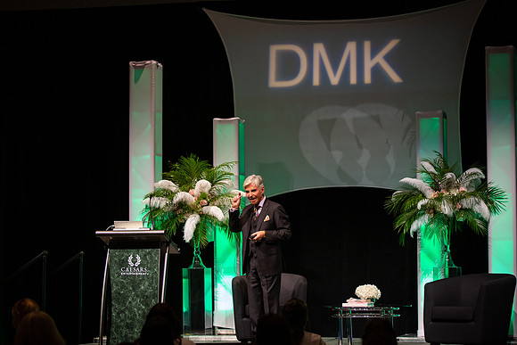 DMK World Of Confidence-608