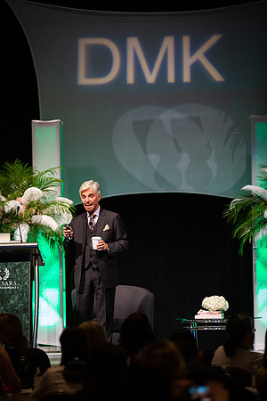 DMK World Of Confidence-637