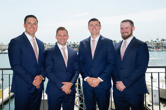 Icon Yacht Wedding Photos City Experiences Hornblower-135