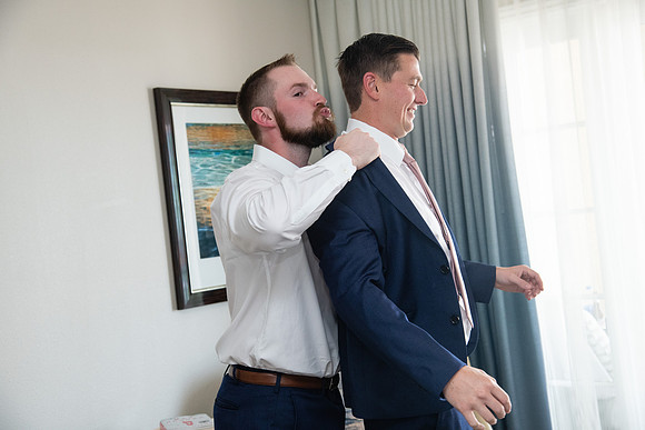 Icon Yacht Wedding Photos City Experiences Hornblower-047