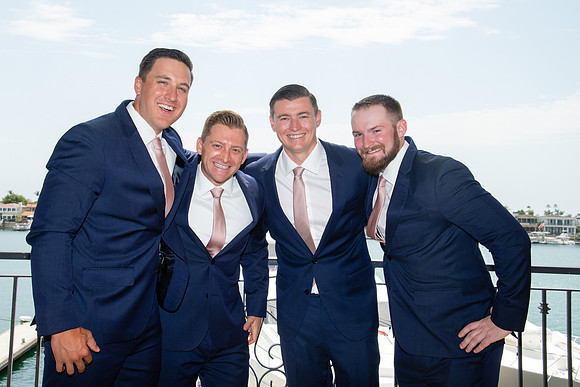 Icon Yacht Wedding Photos City Experiences Hornblower-136