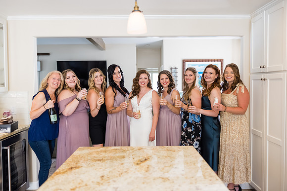 Icon Yacht Wedding Photos City Experiences Hornblower-115