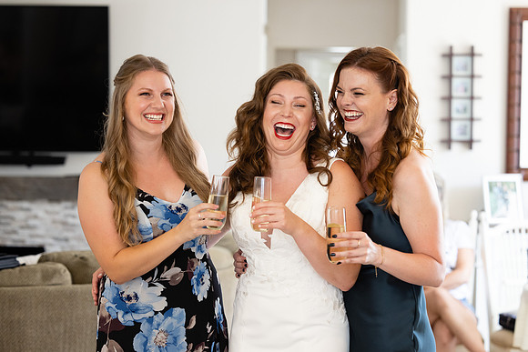 Icon Yacht Wedding Photos City Experiences Hornblower-122