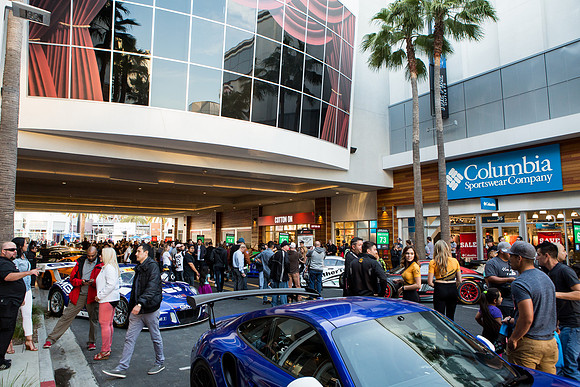 Thunder Thursday At The Pike Outlets-112