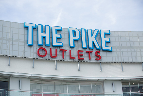 Thunder Thursday At The Pike Outlets-3