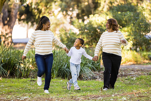 Huntington Central Park East family photos-040