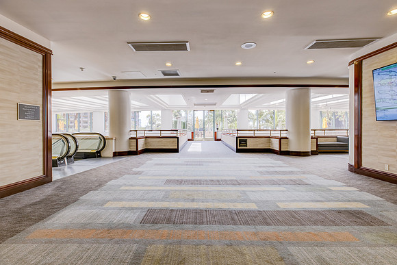 Centennial Lobby-013