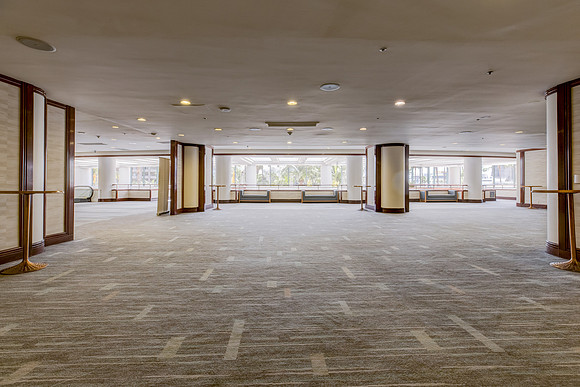 Centennial Lobby-015
