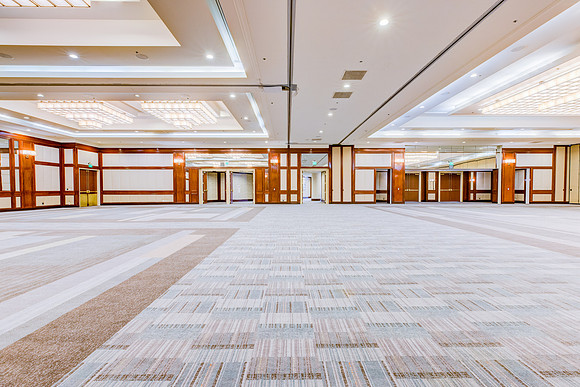 Centennial Ballroom A and B-016
