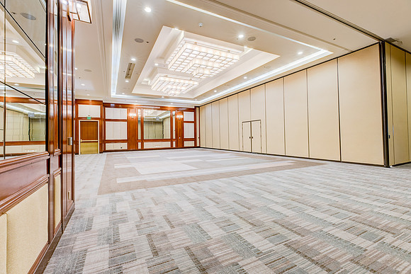 Centennial Ballroom D-006