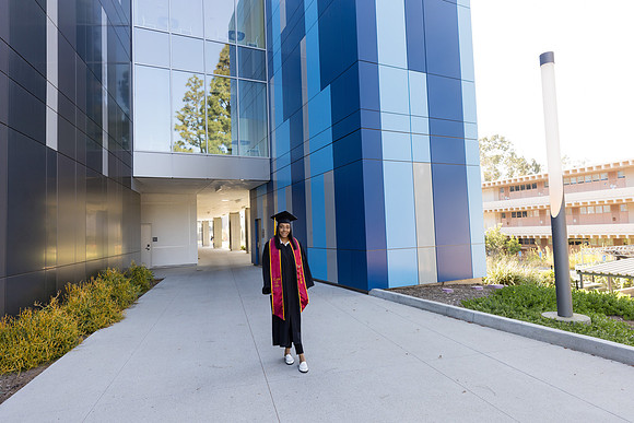 Grad Photos Cal State Dominguez Hills-001