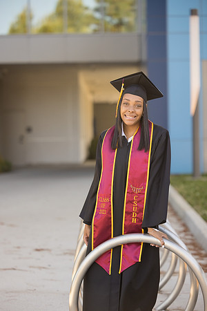 Grad Photos Cal State Dominguez Hills-018