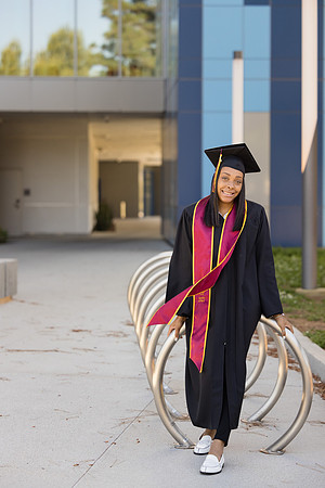 Grad Photos Cal State Dominguez Hills-013