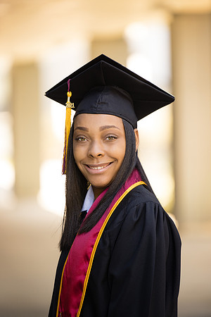 Grad Photos Cal State Dominguez Hills-012