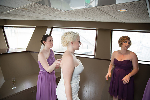 Hornblower Entertainer-54