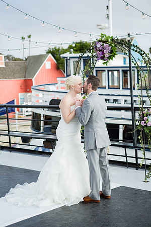 Hornblower Entertainer-164