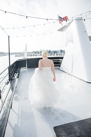 Hornblower Entertainer-179