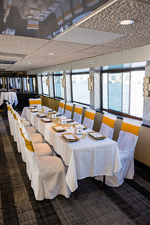 Entertainer Wedding Photos - City Experiences By Hornblower-006
