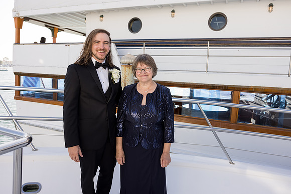 Hornblower Mojo Yacht Newport Beach-4