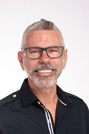 Headshot Photographer Santa Fe Springs-7