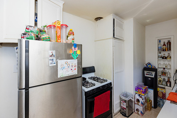 633 W Olive St-077