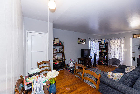 633 W Olive St-036