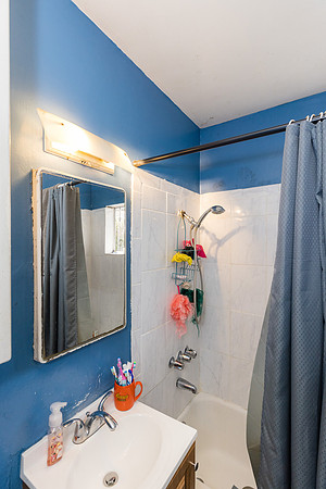 633 W Olive St-060