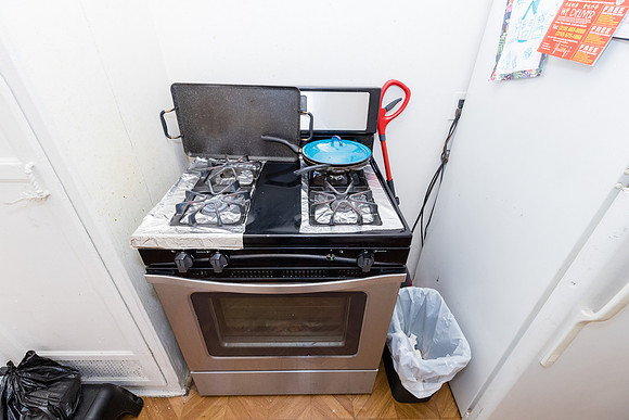 633 W Olive St-047