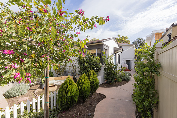 650 Park Ave - Real Estate Photographers Long Beach-3