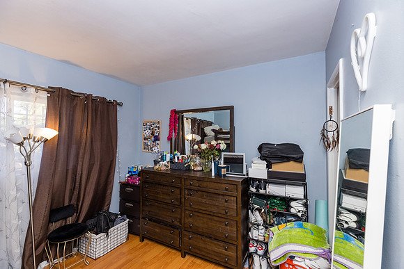 633 W Olive St-028