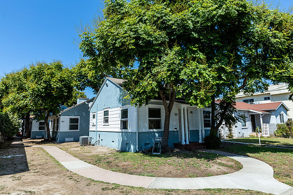 403 Walnut Street-3