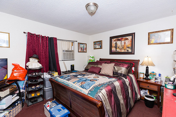 624 W 16th St San Pedro -68