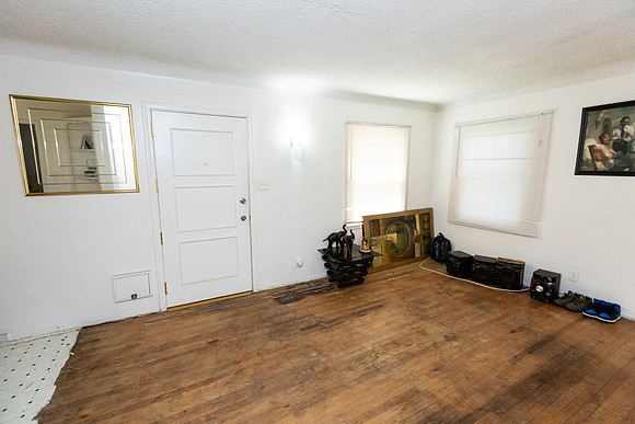 403 Walnut Street-23