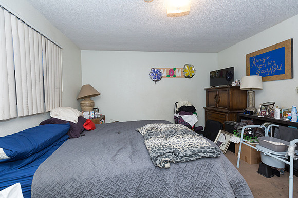 624 W 16th St San Pedro -33