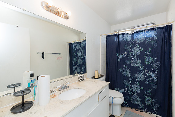 624 W 16th St San Pedro -91