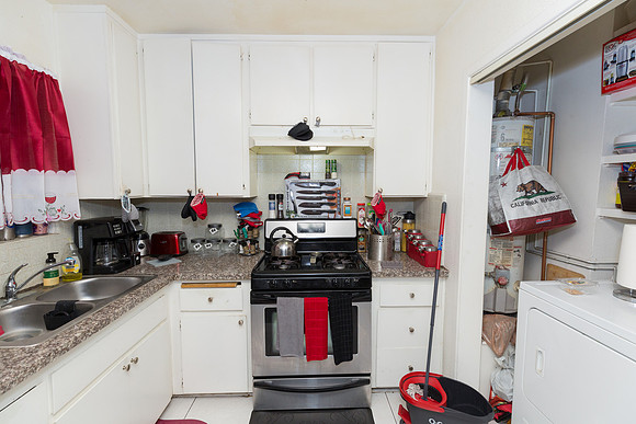 624 W 16th St San Pedro -42